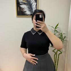 Taş Detaylı Şık Gömlek Yaka Bluz