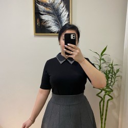 Taş Detaylı Şık Gömlek Yaka Bluz